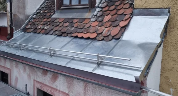 Blechdächer in Stehfalztechnik Sprenglerei Drescher